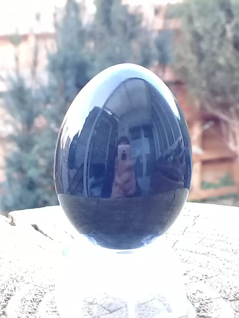 Chargez l&#39;image dans la visionneuse de la galerie, Œuf ’ Tantra Yoni ’ en Jade Néphrite de Birmanie Grade A++++ Gros modèle Œuf de ’ Tantra Yoni ’ en Jade Néphrite de Birmanie gros modèle
