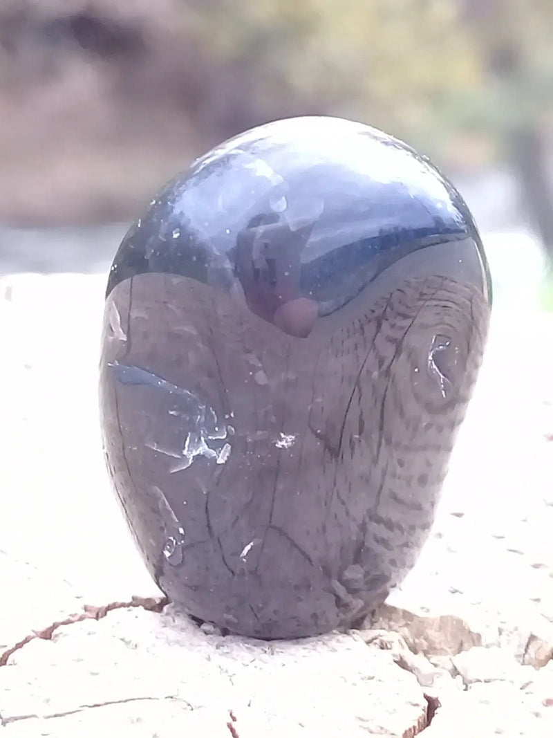 Load image into Gallery viewer, Onyx noire du Brésil pierre roulée Grade A++++ Onyx noire du Brésil pierre roulée
