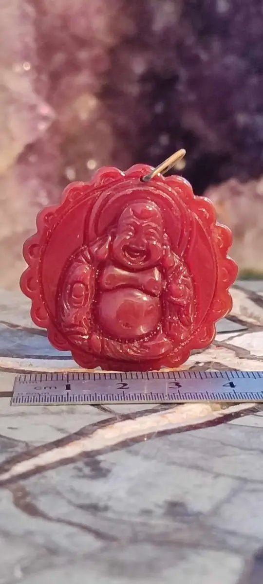 Load image into Gallery viewer, Pendentif Bouddha Cornaline Grade A ++++ aspect brillant (Avec son cordon) Pendentif Bouddha Cornaline
