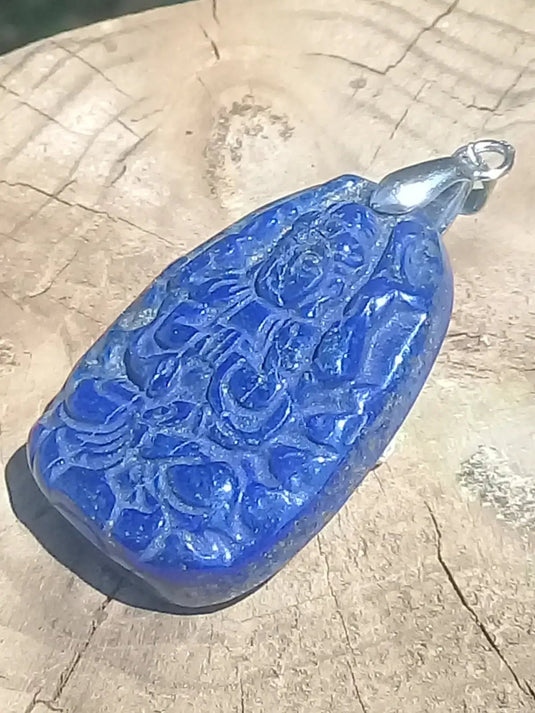 Pendentif Bouddha en Lapis Lazuli Grade A ++++ Pendentif Bouddha en Lapis Lazuli