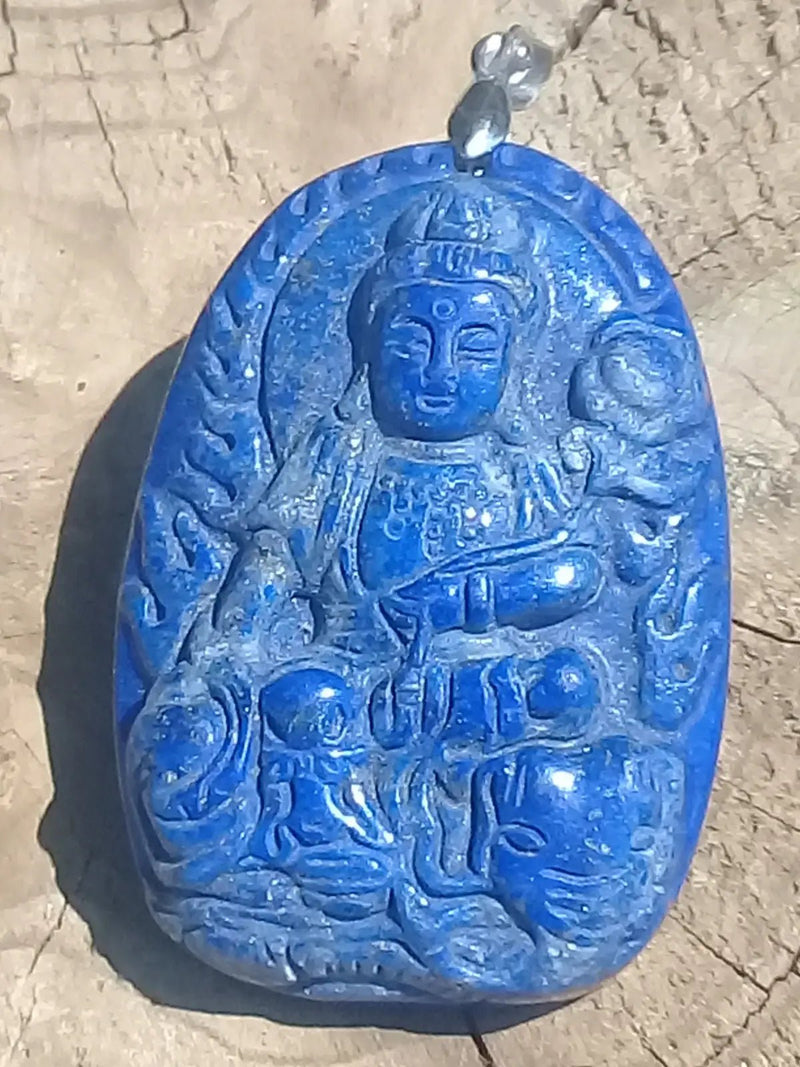 Chargez l'image dans la visionneuse de la galerie, Pendentif Bouddha en Lapis Lazuli Grade A ++++ Pendentif Bouddha en Lapis Lazuli
