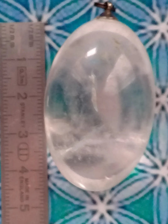 Pendentif en Cristal de roche Grade A ++++ Pendentif Cristal de roche Dans la besace du p'tit Poucet...   