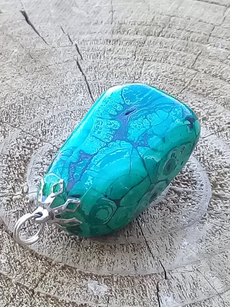 Load image into Gallery viewer, Pendentif Malachite Grade A ++++ Fourni avec cordon Pendentif Malachite
