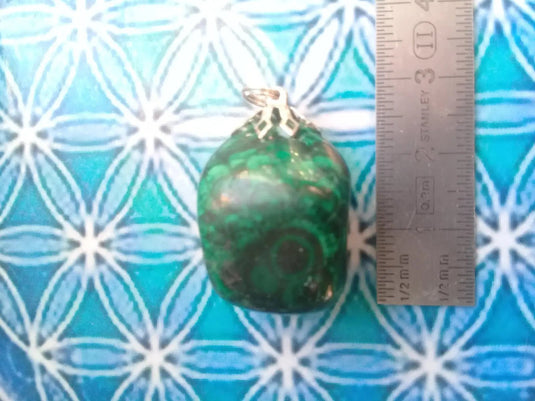 Pendentif Malachite Grade A ++++ Fourni avec cordon Pendentif Malachite