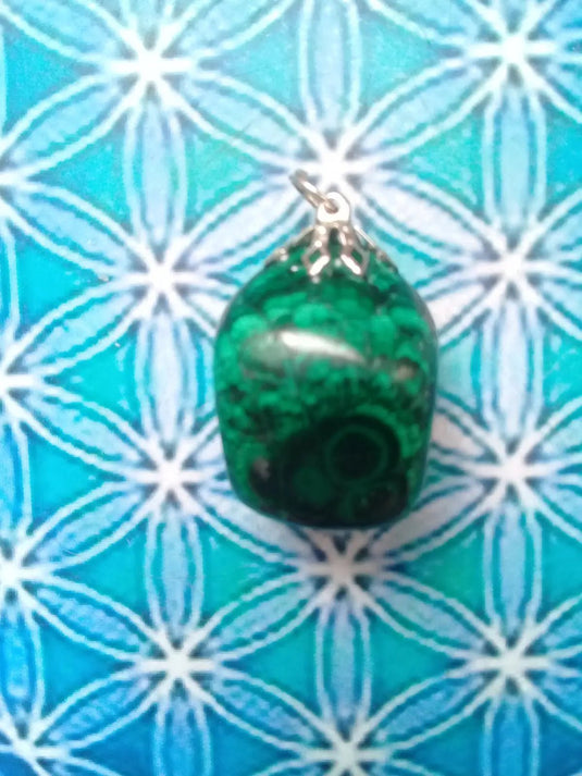 Pendentif Malachite Grade A ++++ Fourni avec cordon Pendentif Malachite