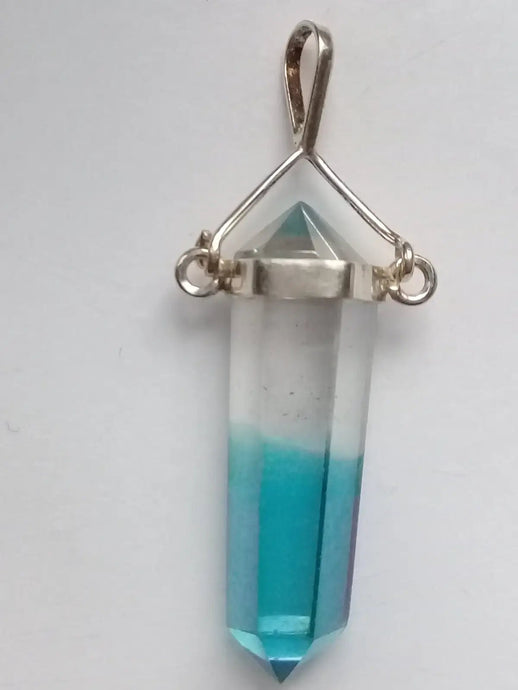 Pendentif moitié Cristal de roche / moitié Cristal Aqua-Aura monté sur Argent 925 Pendentif Cristal de roche / Cristal Aqua-Aura monté