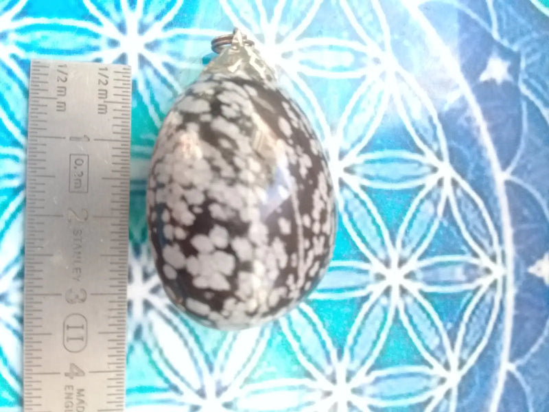 Load image into Gallery viewer, Pendentif Obsidienne Flocon de neige Grade A +++ Obsidienne Flocon de neige
