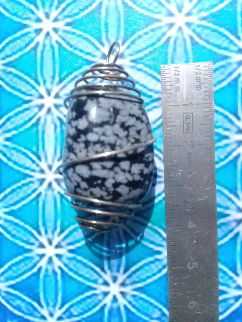Load image into Gallery viewer, Pendentif Obsidienne Flocon de neige Grade A ++++ Pendentif Obsidienne Flocon de neige
