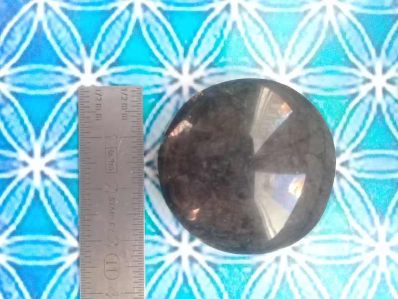 Cargue la imagen en el visor de la galería, Pendentif Obsidienne Spider Grade A +++ Pendentif Obsidienne Spider Dans la besace du p&#39;tit Poucet...   
