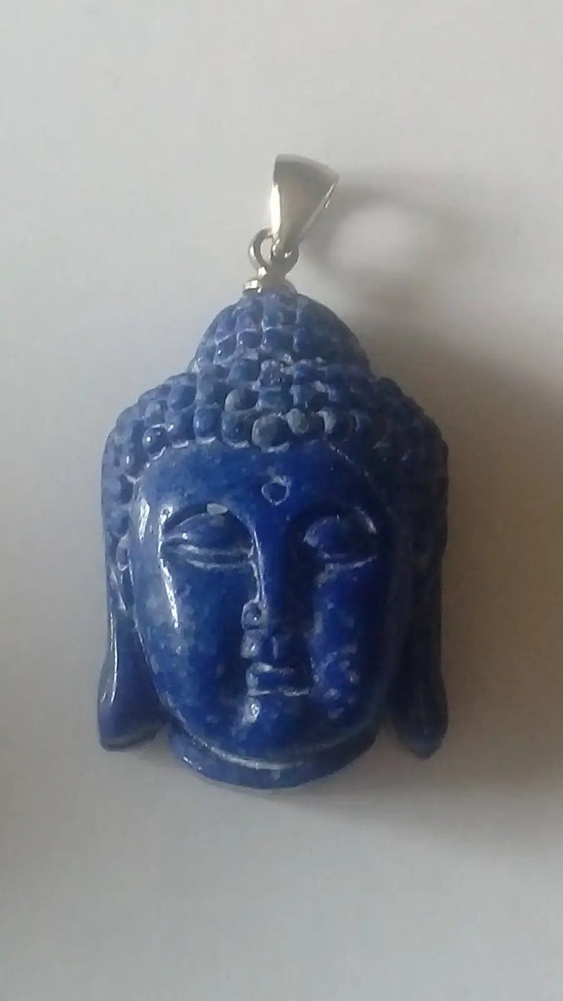 Chargez l'image dans la visionneuse de la galerie, Pendentif tête de Bouddha en Lapis Lazuli Grade A ++++ Pendentif tête de Bouddha en Lapis Lazuli
