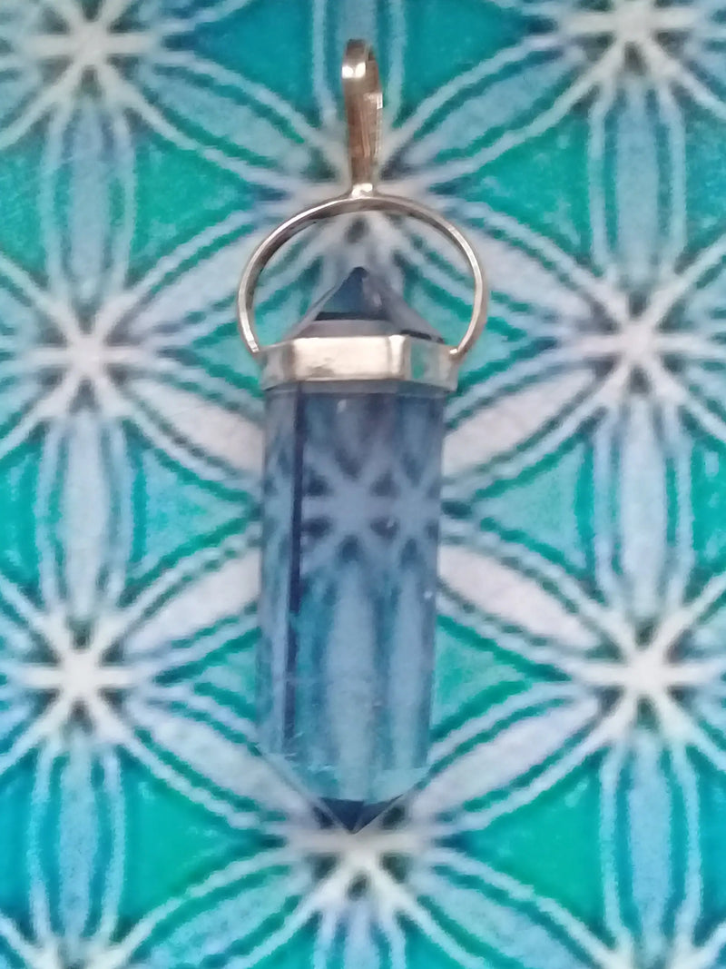 Load image into Gallery viewer, Pendule Cristal Aqua-Tanzine-Aura monté sur Argent 925 Grade A ++++ Pendule Cristal Aqua-Tanzine-Aura monté sur Argent 925 Dans la besace du p&#39;tit Poucet...   
