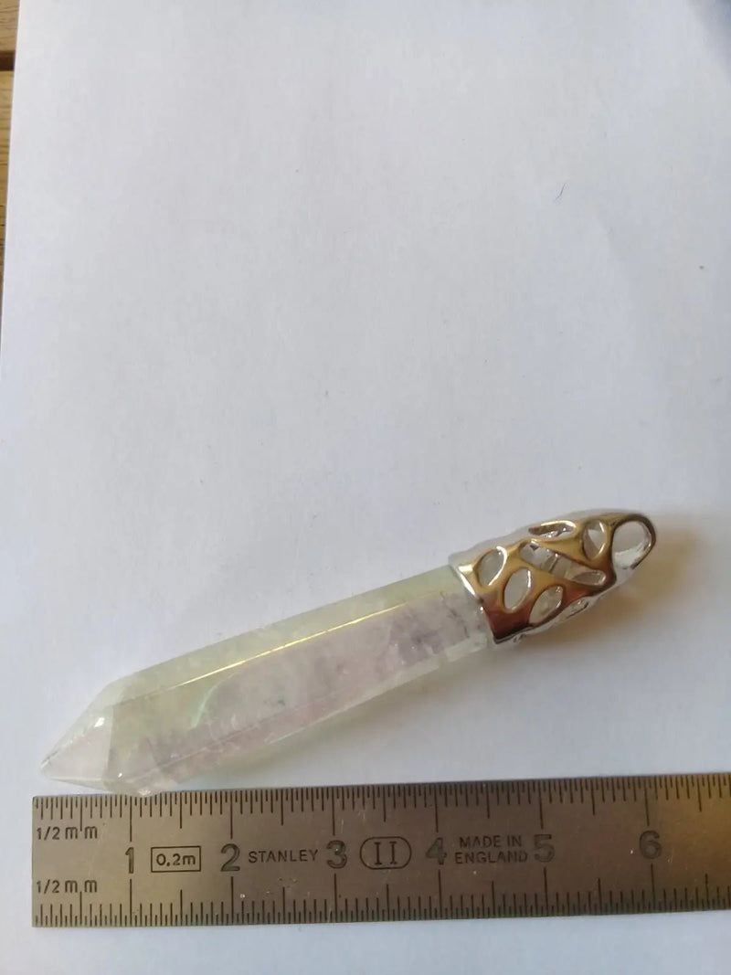 Load image into Gallery viewer, Pendule en Cristal Angel-Aura monté sur Argent 925 Grade A ++++ Pendule en Cristal Angel-Aura monté sur Argent 925
