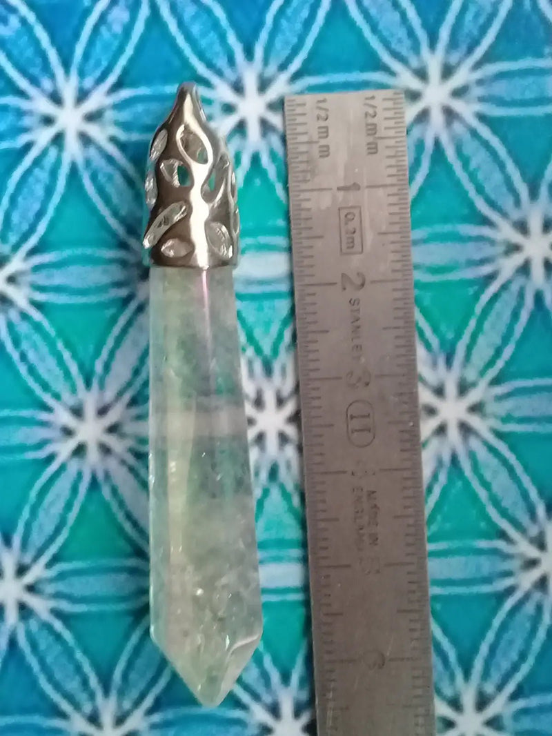 Load image into Gallery viewer, Pendule en Cristal Angel-Aura monté sur Argent 925 Grade A ++++ Pendule en Cristal Angel-Aura monté sur Argent 925
