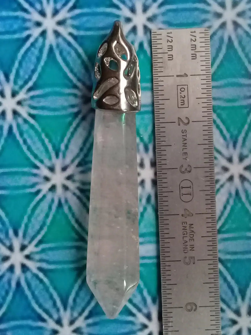 Load image into Gallery viewer, Pendule en Cristal Angel-Aura monté sur Argent 925 Grade A ++++ Pendule en Cristal Angel-Aura monté sur Argent 925
