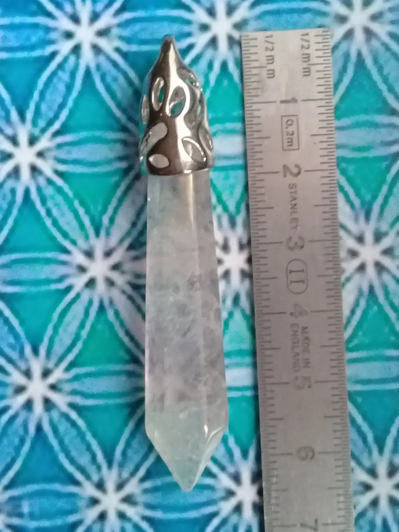 Load image into Gallery viewer, Pendule en Cristal Angel-Aura monté sur Argent 925 Grade A ++++ Pendule en Cristal Angel-Aura monté sur Argent 925
