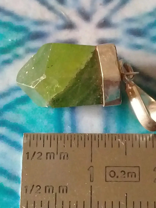 Péridot pendentif monté sur argent 925 Grade A ++++ Péridot pendentif