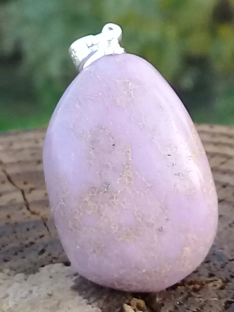 Chargez l&#39;image dans la visionneuse de la galerie, Phosphosidérite pendentif Grade A ++++ Bélière argent (Très Rare) (Fourni avec cordon) Phosphosidérite pendentif
