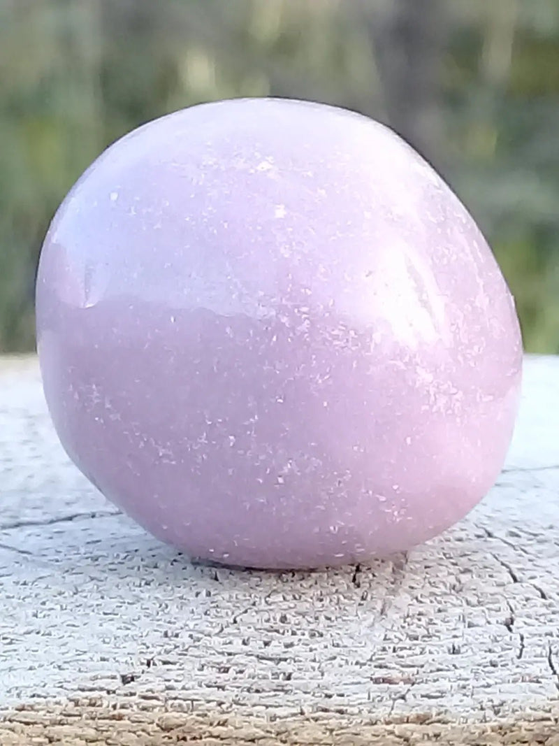 Load image into Gallery viewer, Phosphosidérite pierre roulée Grade A ++++ (Très Rare) Phosphosidérite pierre roulée
