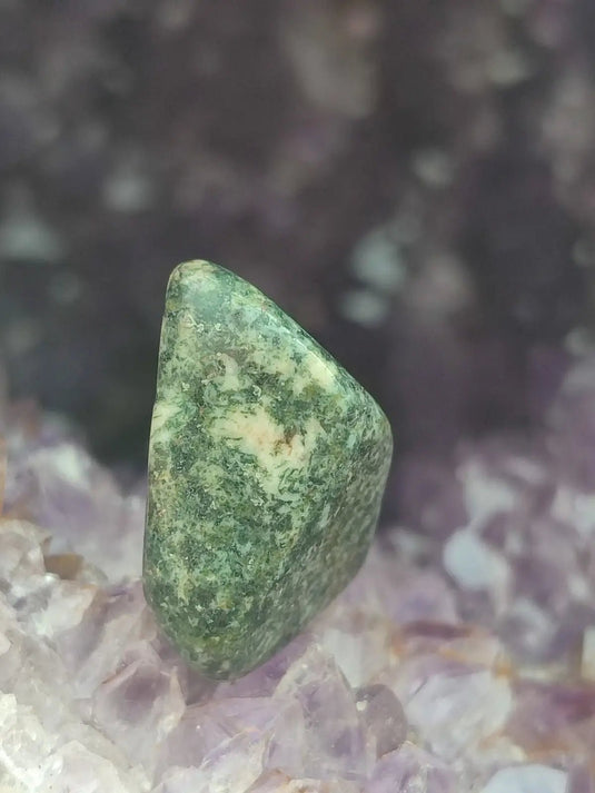 Pierre Bleue des montagnes de Préséli - Pierre roulée - Grade Prémium Pierre bleue de Préséli pierre roulée