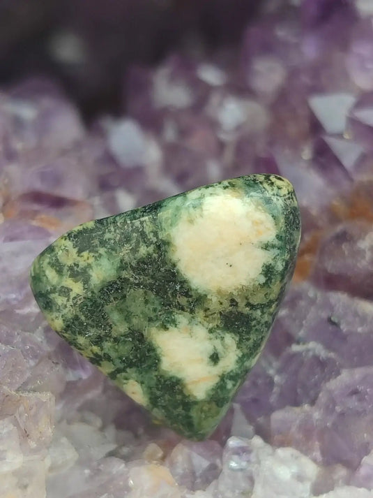 Pierre Bleue des montagnes de Préséli - Pierre roulée - Grade Prémium Pierre bleue de Préséli pierre roulée