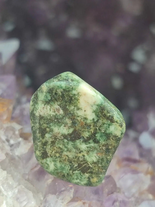 Pierre Bleue des montagnes de Préséli - Pierre roulée - Grade Prémium Pierre bleue de Préséli pierre roulée