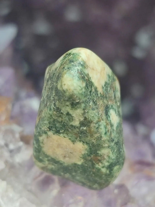 Pierre Bleue des montagnes de Préséli - Pierre roulée - Grade Prémium Pierre bleue de Préséli pierre roulée