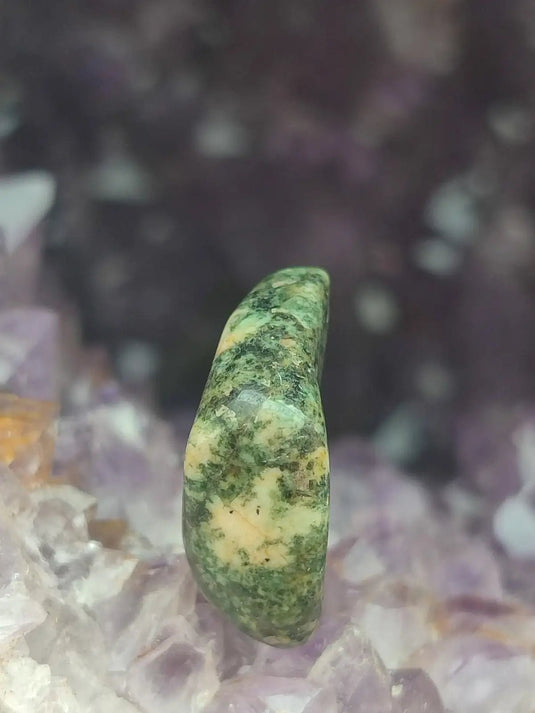 Pierre Bleue des montagnes de Préséli - Pierre roulée - Grade Prémium Pierre bleue de Préséli pierre roulée