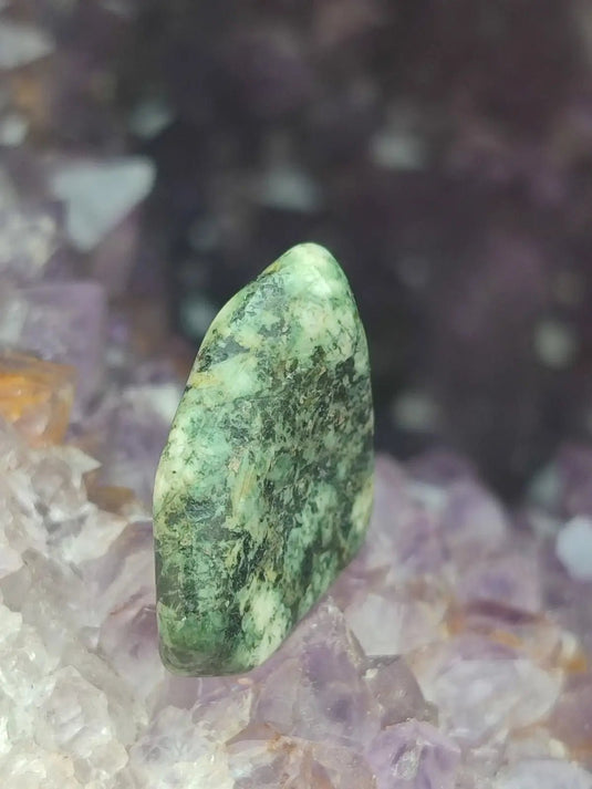 Pierre Bleue des montagnes de Préséli - Pierre roulée - Grade Prémium Pierre bleue de Préséli pierre roulée