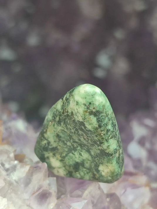 Pierre Bleue des montagnes de Préséli - Pierre roulée - Grade Prémium Pierre bleue de Préséli pierre roulée