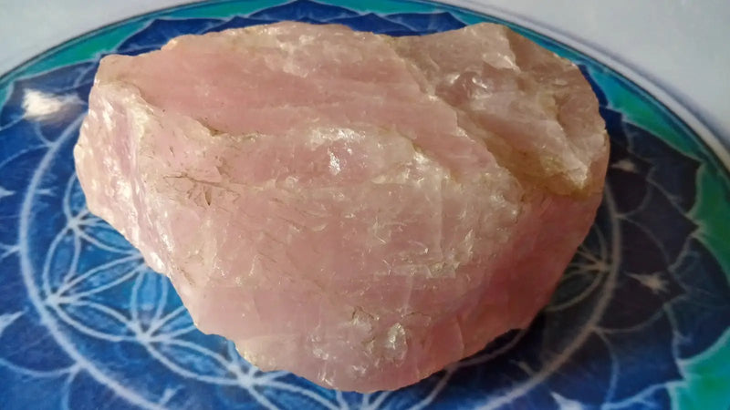 Load image into Gallery viewer, Pierre brute Quartz rose Grade A ++++ Pierre brute Quartz rose
