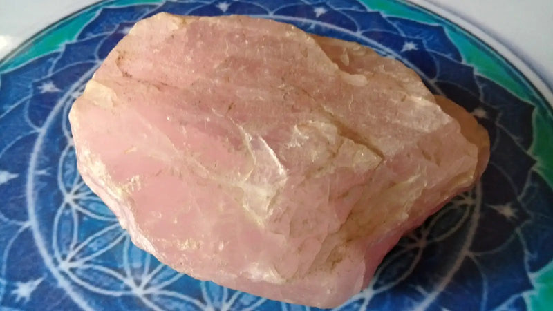 Load image into Gallery viewer, Pierre brute Quartz rose Grade A ++++ Pierre brute Quartz rose
