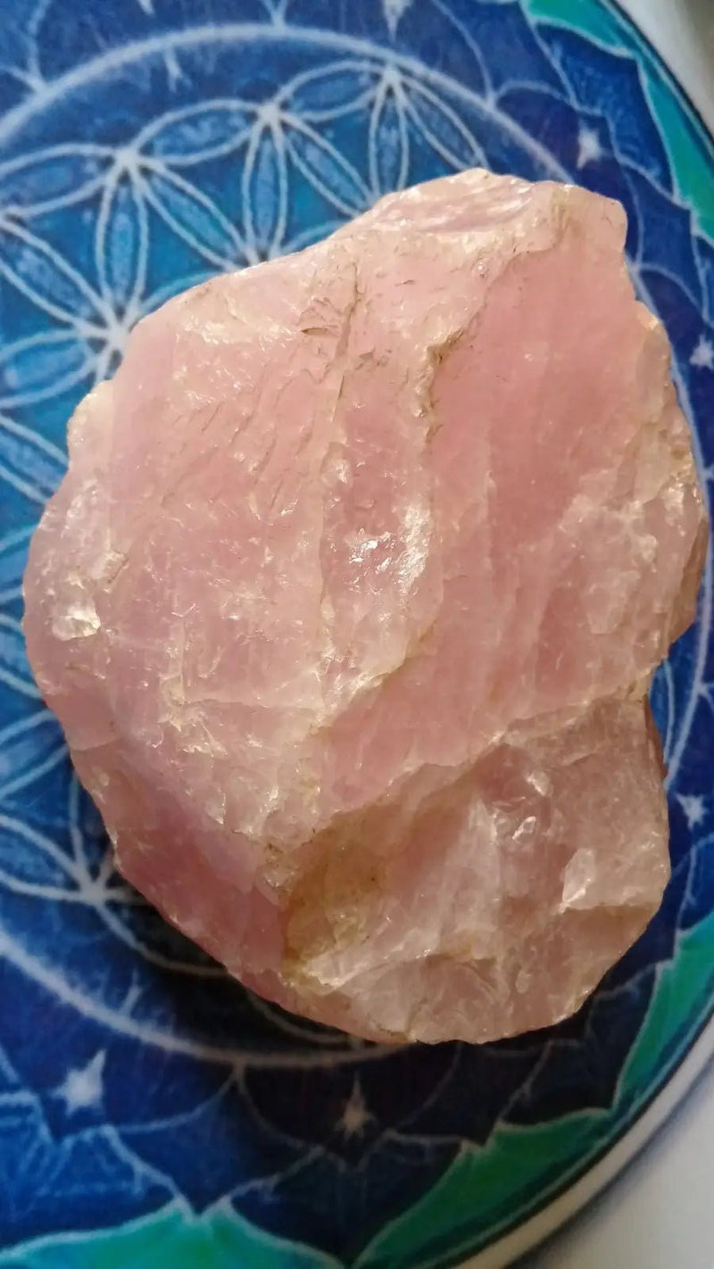 Load image into Gallery viewer, Pierre brute Quartz rose Grade A ++++ Pierre brute Quartz rose
