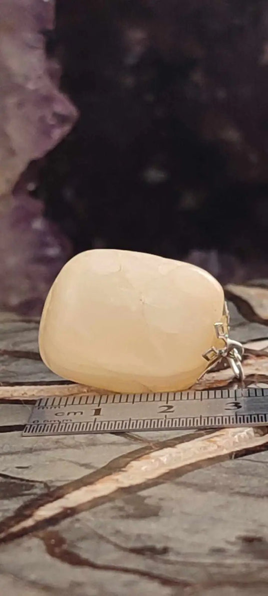 Pierre de lune Adulaire du Brésil pendentif Grade A+++ (fourni avec cordon) Pierre de lune Adulaire pendentif