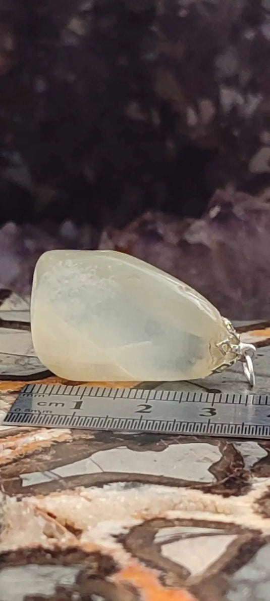 Pierre de lune Adulaire du Brésil pendentif Grade A++++ (fourni avec cordon) Pierre de lune Adulaire pendentif