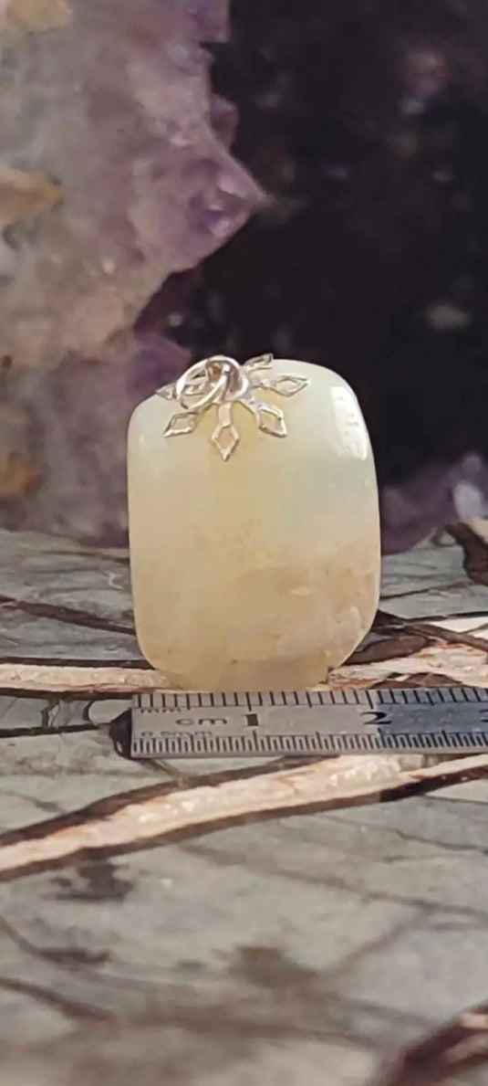 Pierre de lune Adulaire du brésil pendentif Grade A++++ (fourni avec cordon) Pierre de lune Adulaire pendentif