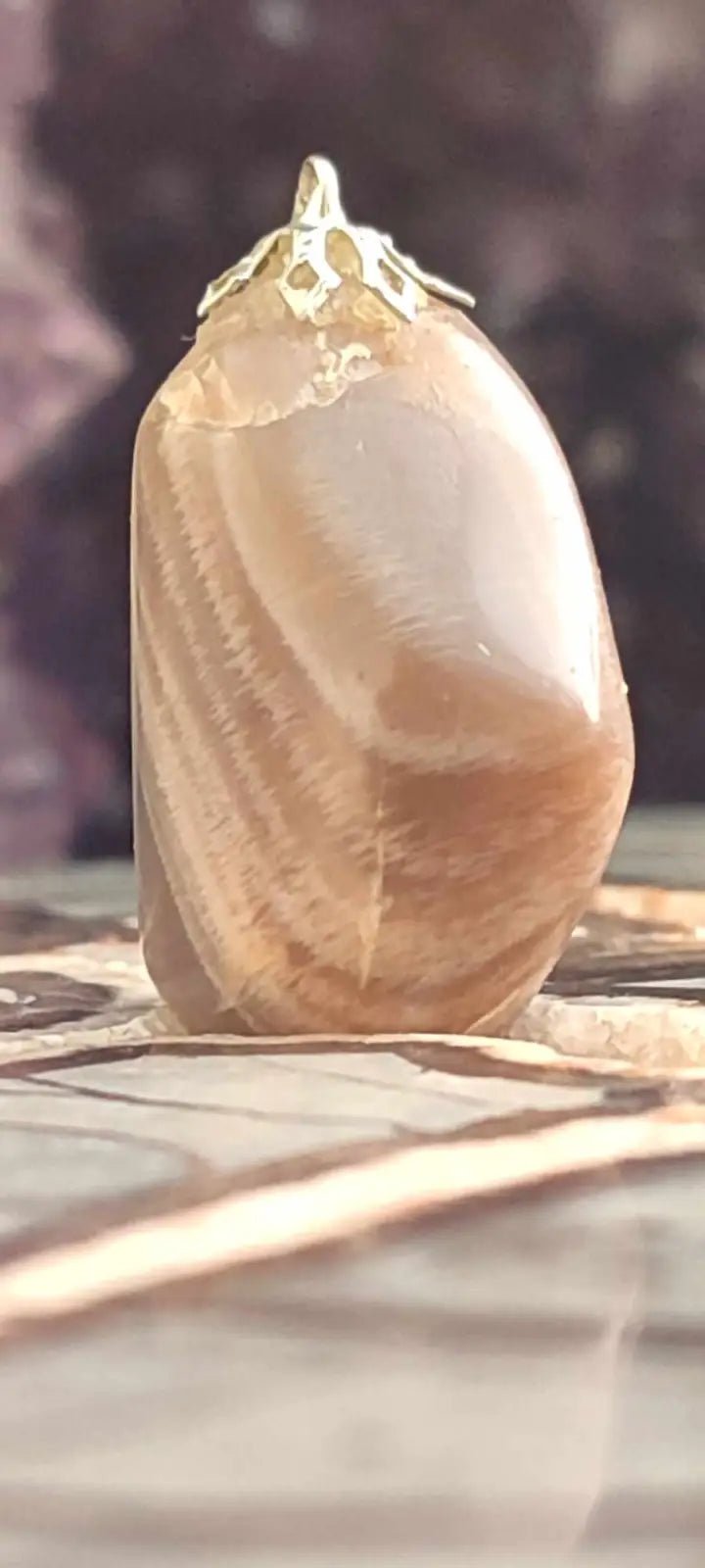 Load image into Gallery viewer, Pierre de lune Adulaire du Brésil pendentif Grade A++++ (fourni avec cordon) Pierre de lune Adulaire pendentif
