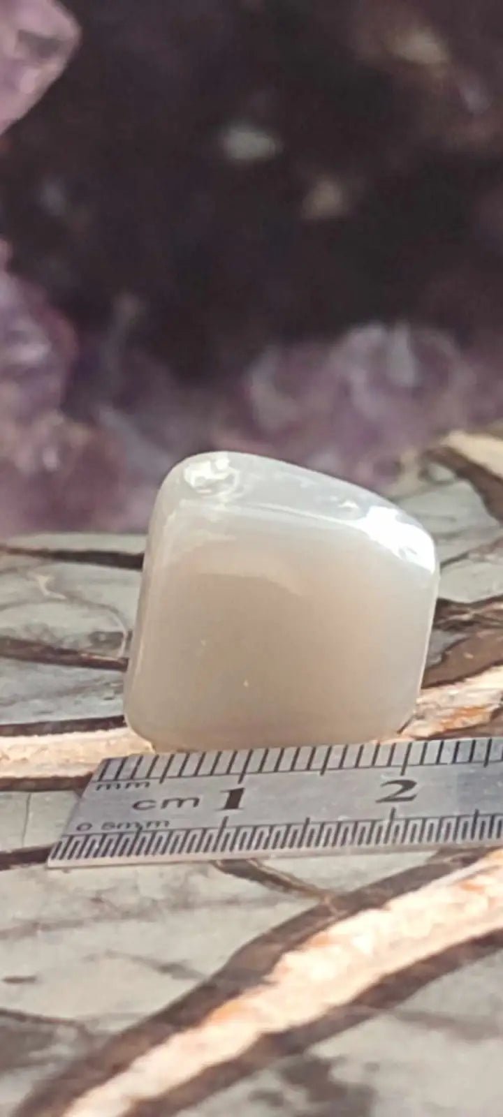 Load image into Gallery viewer, Pierre de lune Adulaire du Brésil pierre roulée Grade A++++ Pierre de lune Adulaire roulée
