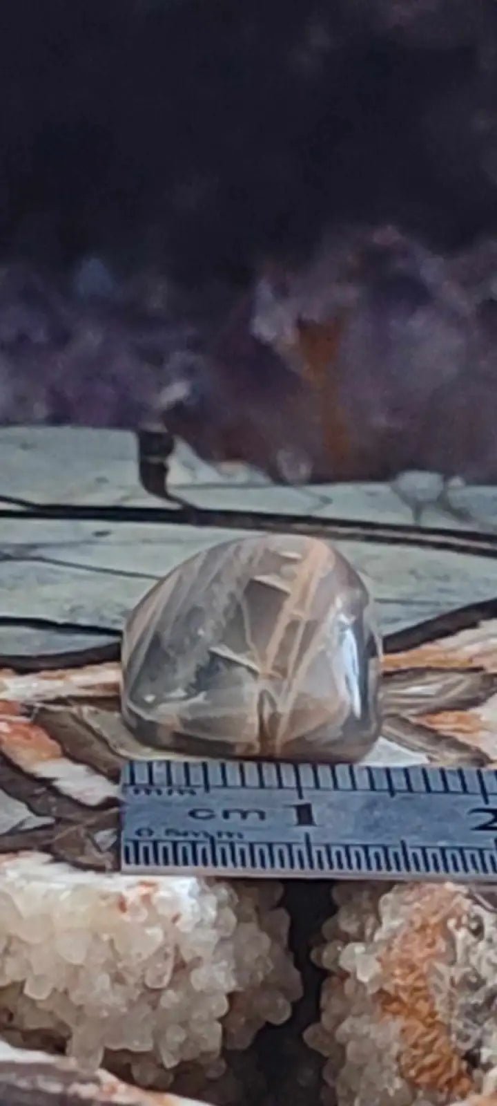 Load image into Gallery viewer, Pierre de lune Adulaire du Brésil pierre roulée Grade A++++ Pierre de lune Adulaire roulée
