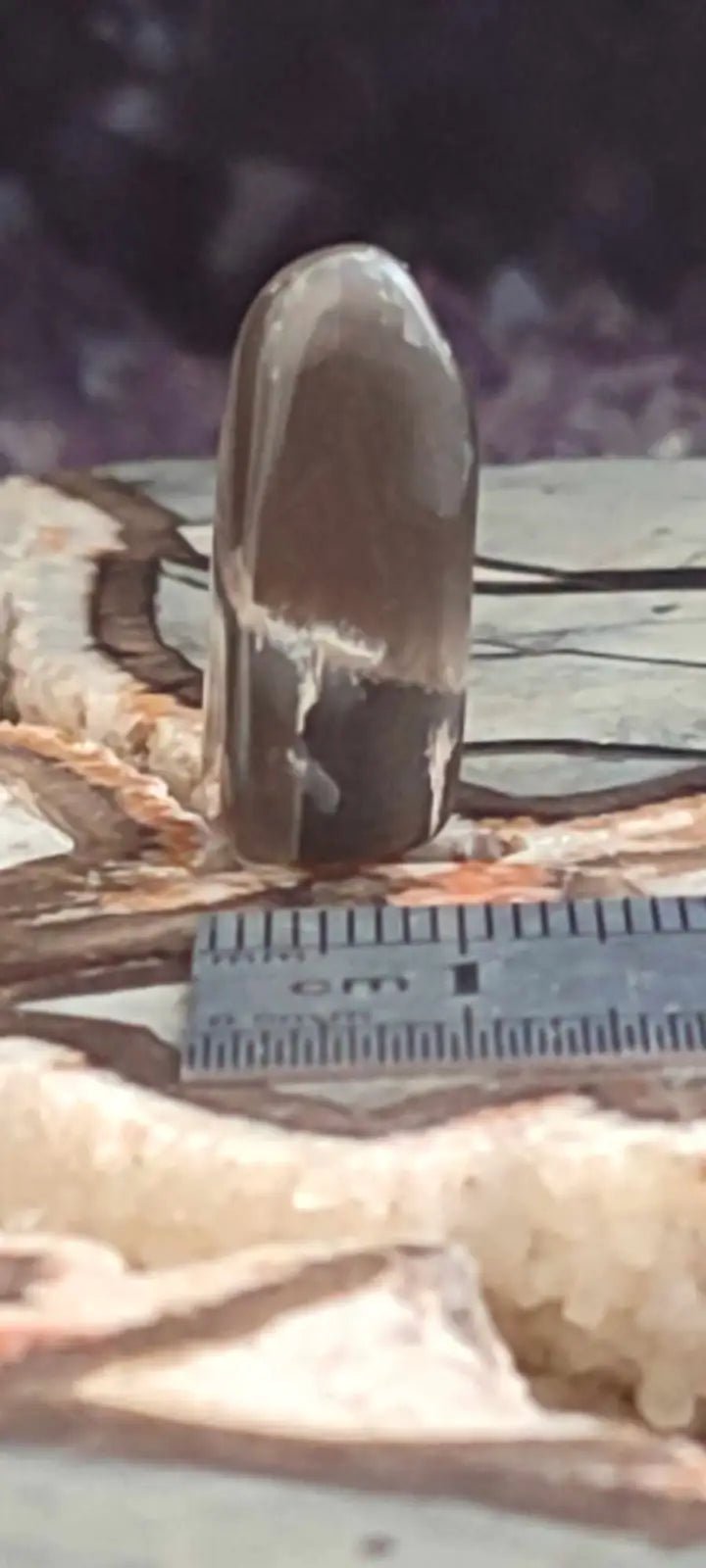 Load image into Gallery viewer, Pierre de lune Adulaire du Brésil pierre roulée Grade A++++ Pierre de lune Adulaire roulée
