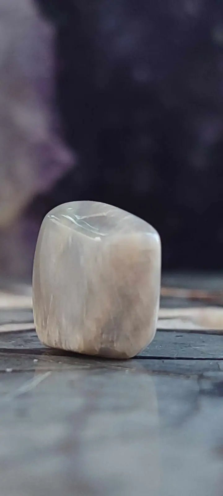 Chargez l'image dans la visionneuse de la galerie, Pierre de lune Adulaire du Brésil pierre roulée Grade A++++ Pierre de lune Adulaire roulée
