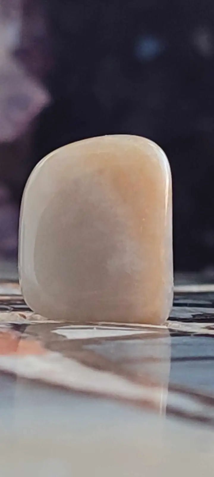 Load image into Gallery viewer, Pierre de lune Adulaire du Brésil pierre roulée Grade A++++ Pierre de lune Adulaire roulée
