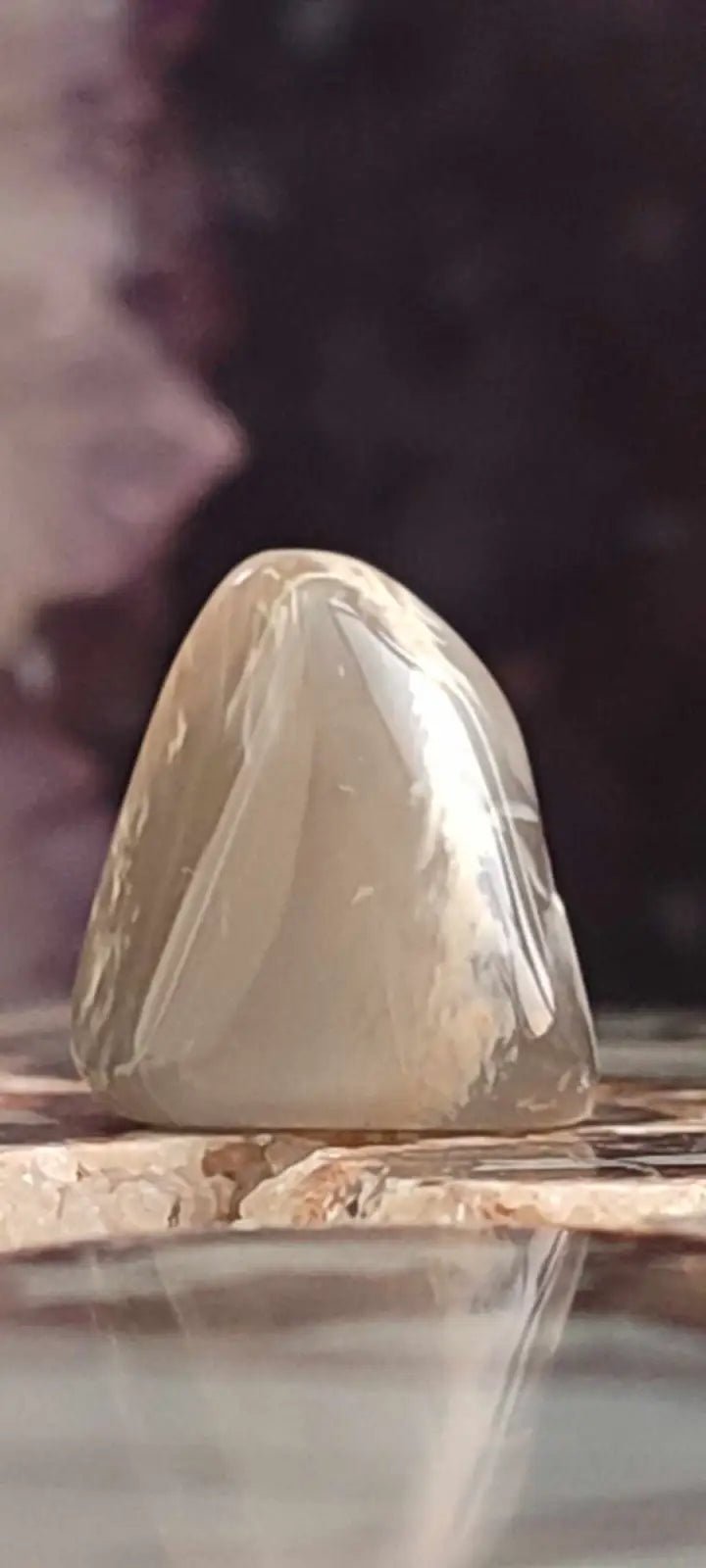 Load image into Gallery viewer, Pierre de lune Adulaire du Brésil pierre roulée Grade A++++ Pierre de lune Adulaire roulée
