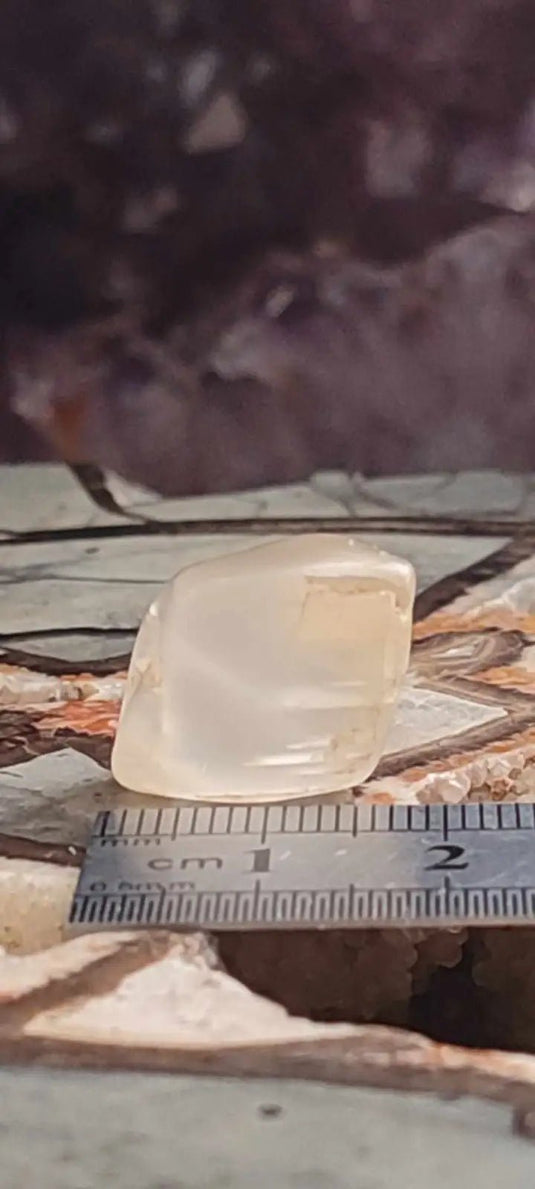 Pierre de lune Adulaire du Brésil pierre roulée Grade A++++ Pierre de lune Adulaire roulée