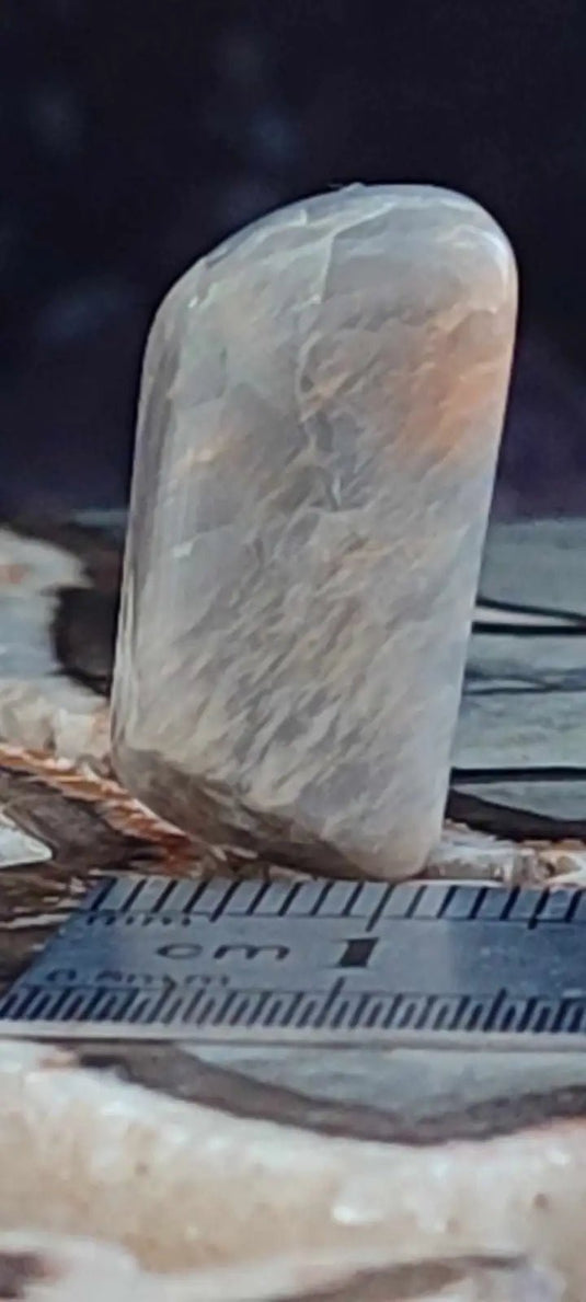 Pierre de lune Adulaire du Brésil pierre roulée Grade A++++ Pierre de lune Adulaire roulée