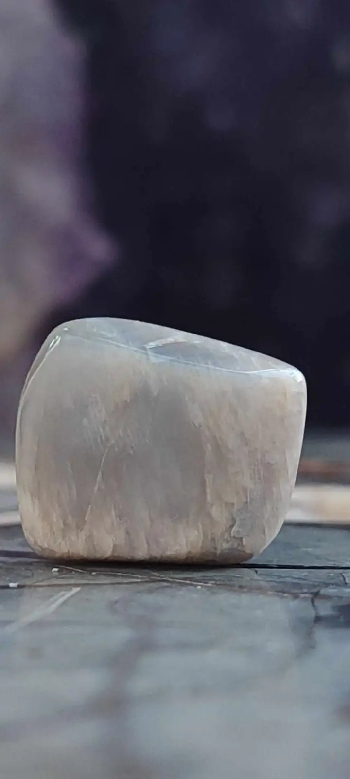 Chargez l'image dans la visionneuse de la galerie, Pierre de lune Adulaire du Brésil pierre roulée Grade A++++ Pierre de lune Adulaire roulée
