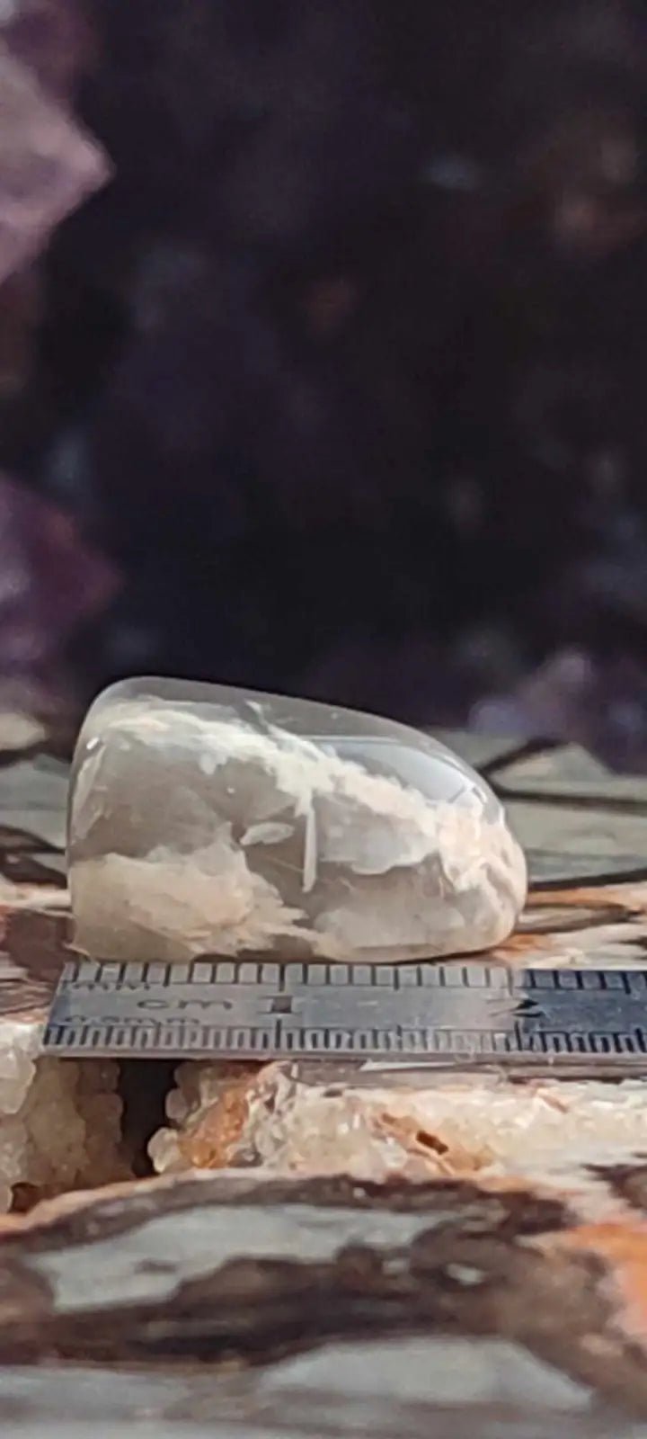 Load image into Gallery viewer, Pierre de lune Adulaire du Brésil pierre roulée Grade A++++ Pierre de lune Adulaire roulée
