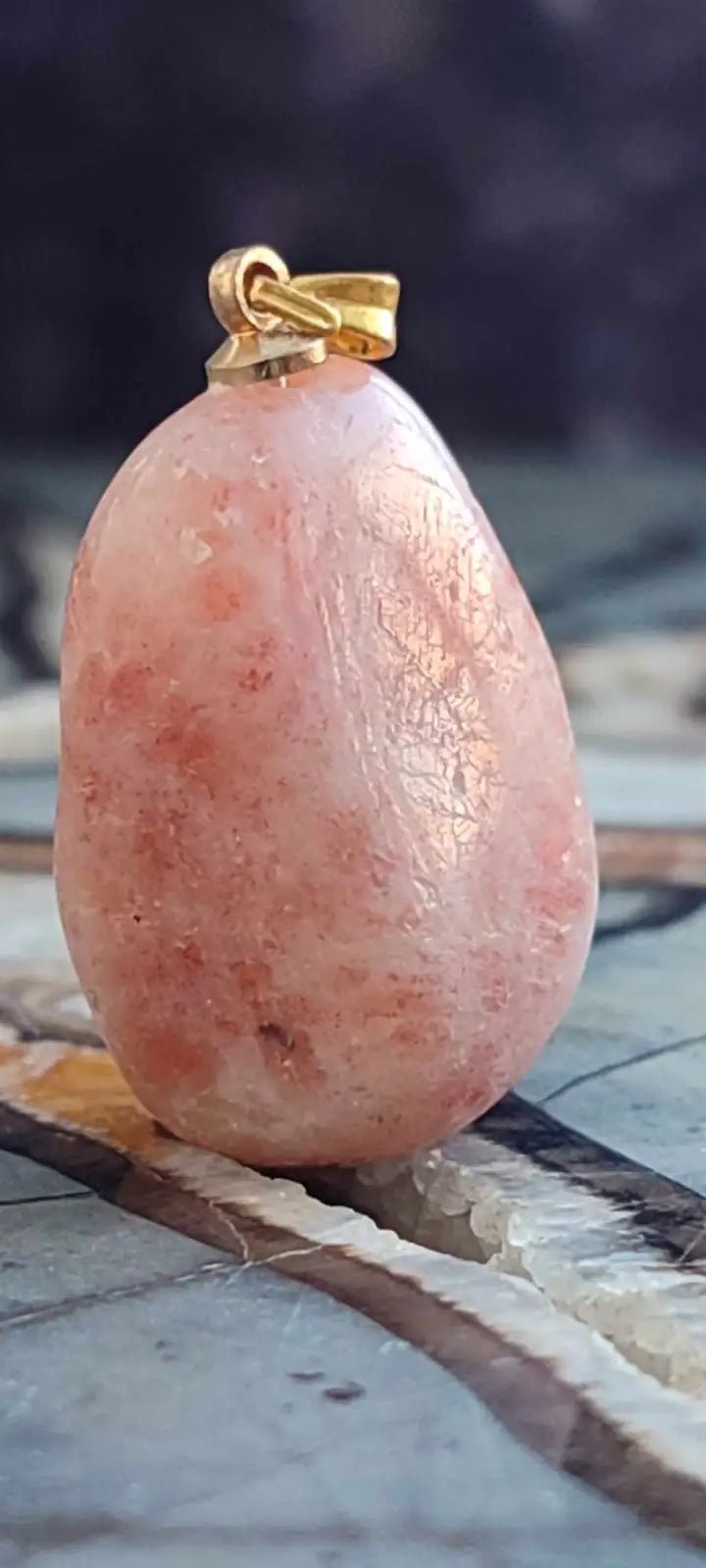 Load image into Gallery viewer, Pierre du soleil Héliolite du brésil pendentif Grade A++++ (fourni avec cordon) Pierre du soleil héliolite pendentif
