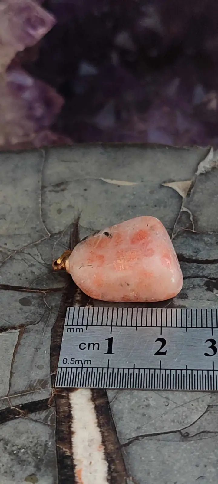 Load image into Gallery viewer, Pierre du soleil Héliolite du Brésil pendentif Grade A++++ (fourni avec cordon) Pierre du soleil héliolite pendentif
