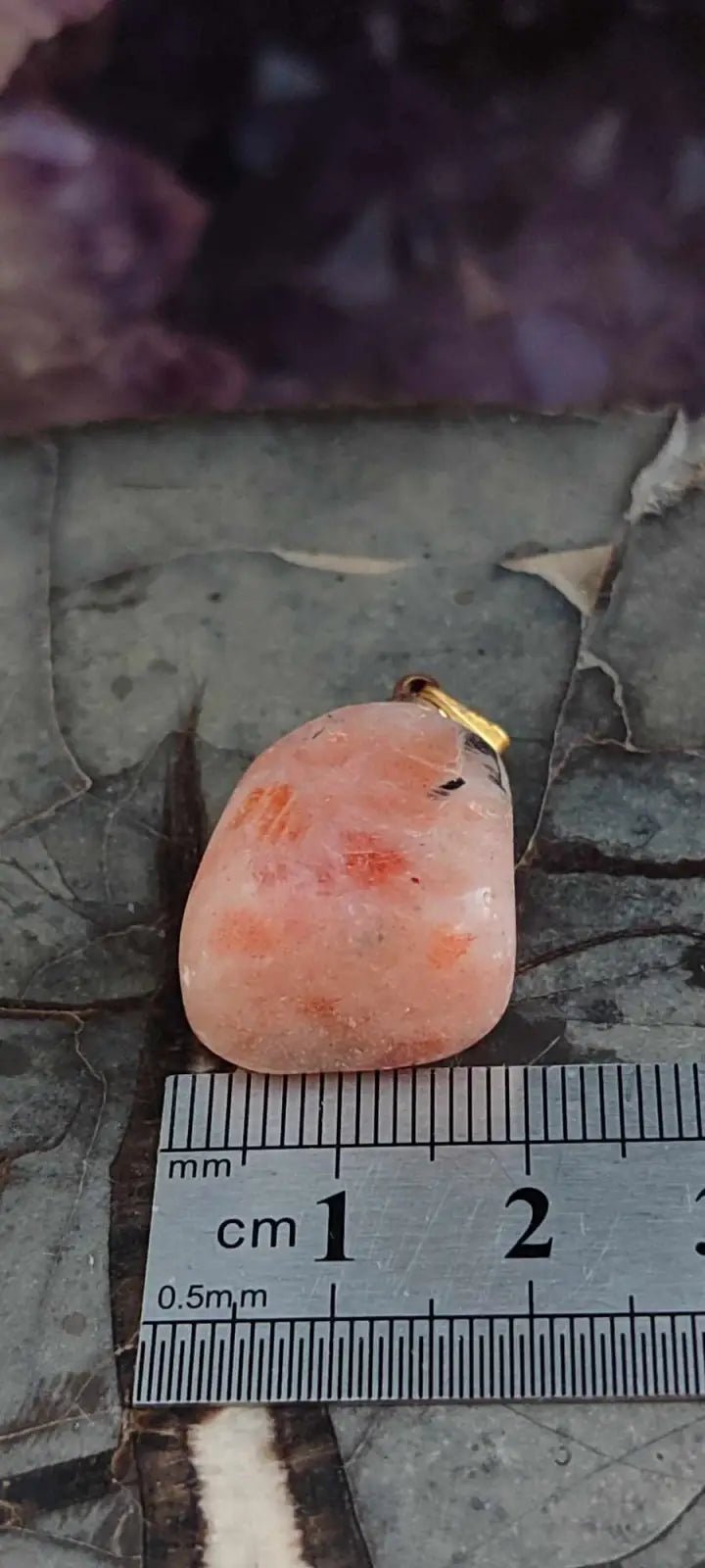 Load image into Gallery viewer, Pierre du soleil Héliolite du Brésil pendentif Grade A++++ (fourni avec cordon) Pierre du soleil héliolite pendentif
