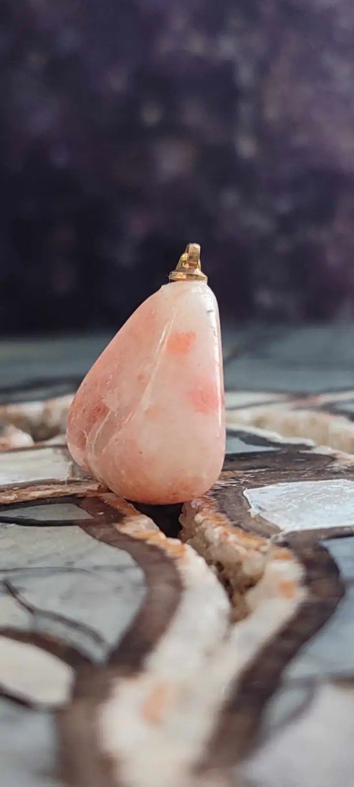 Load image into Gallery viewer, Pierre du soleil Héliolite du Brésil pendentif Grade A++++ (fourni avec cordon) Pierre du soleil héliolite pendentif
